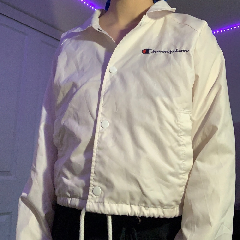 Cropped Champion windbreaker